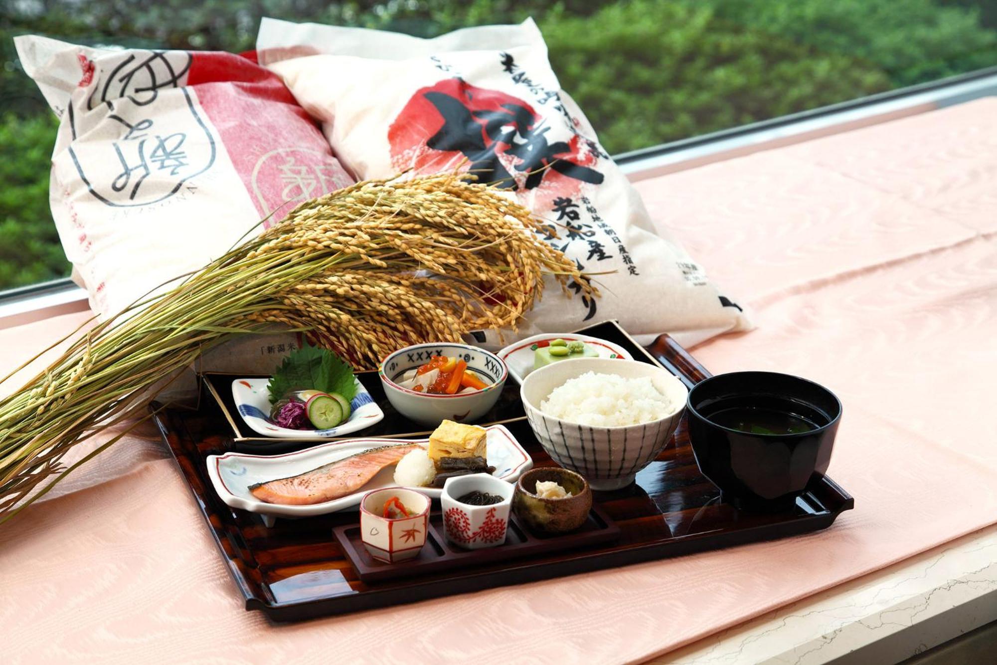 Niigata Grand Hotel Zewnętrze zdjęcie